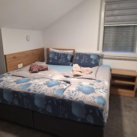 Apartmani Venecia Prozor Eksteriør bilde